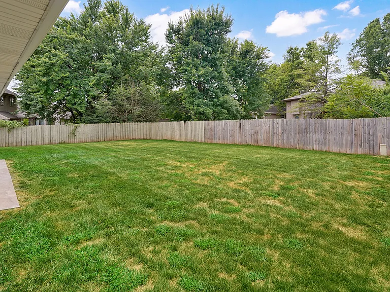 2921 S Eldon Ave — Photo 20