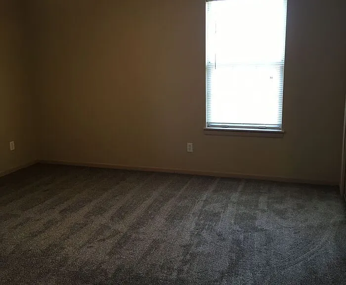908 Garden Way — Photo 31
