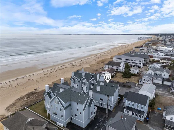 1 Saunders Avenue #8, Old Orchard Beach, ME 04064