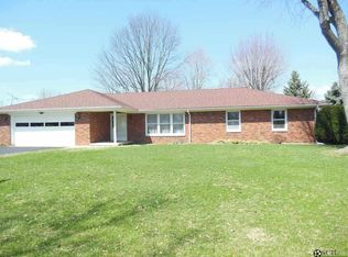 940 North St, Columbus, IN 47203