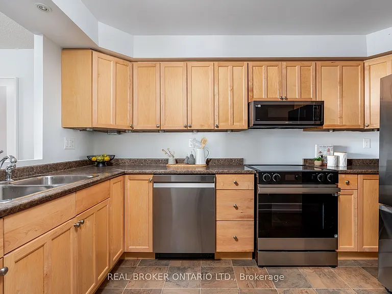 3845 Lake Shore Blvd W #1601 — Photo 5