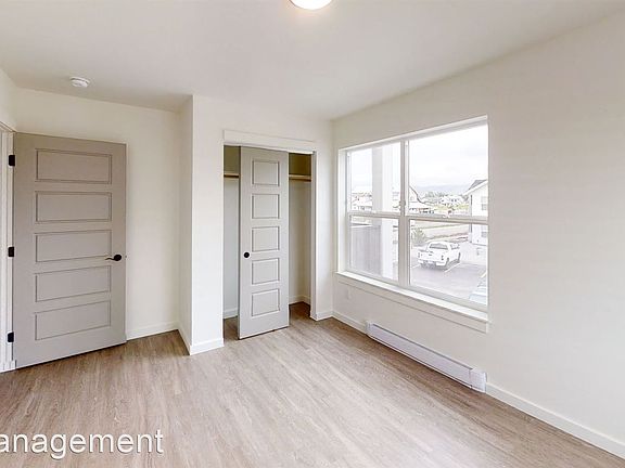 5th image of 1633 Windrow Dr #2D