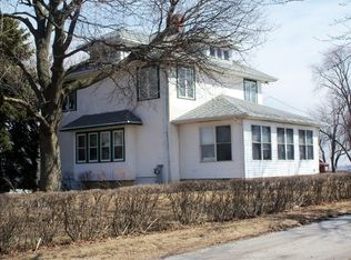 1099 N 4000th Rd W, Kankakee, IL 60901