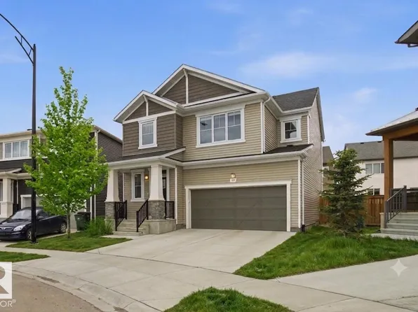 1607 202nd St NW, Edmonton, AB T6M 1K6