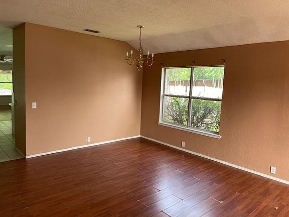 2nd image of 5056 Urban Ave