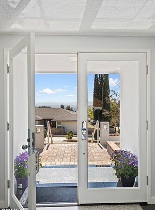 5th image of 1101 Arno Dr
