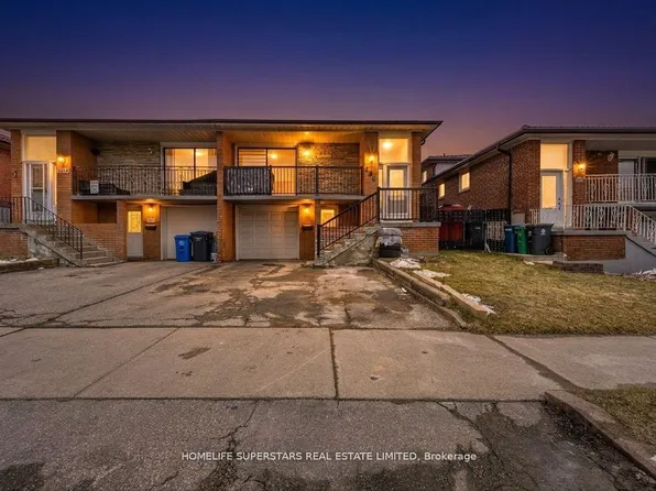 306 Royal Salisbury Way, Brampton, ON L6V 3G5