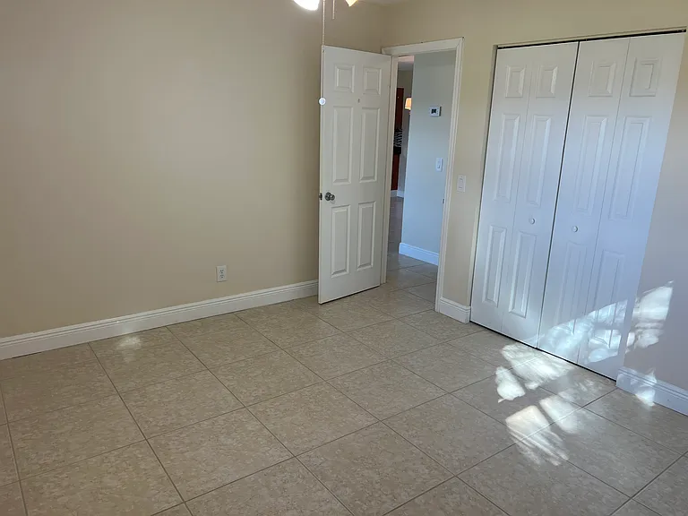 2052 SE Jackson St — Photo 24