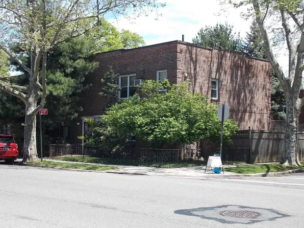 25-47 150th Street image 2 of 9