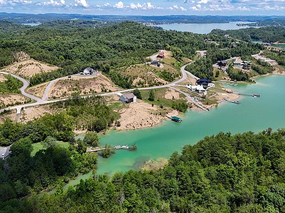 4th image of 2 Emerald Pointe Blvd Lot 2