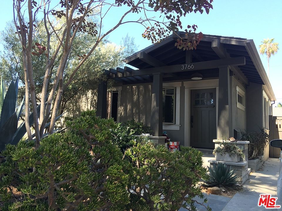1st image of 3766 Ashwood Ave