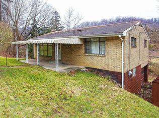 3385 Saxonburg Blvd, Glenshaw, PA