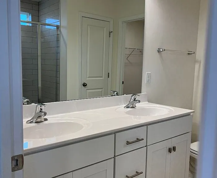6039 Haddington Dr — Photo 24