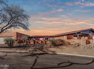 3902 S Via Del Ruisenor, Green Valley, AZ 85622