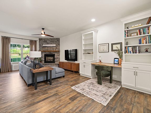 3rd image of 4716 Boca Ln