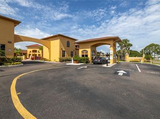 4311 Bayside Village Dr APT 101, Tampa, FL 33615