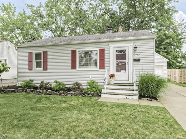 1407 Genesee Ave, Mayfield Heights, OH 44124