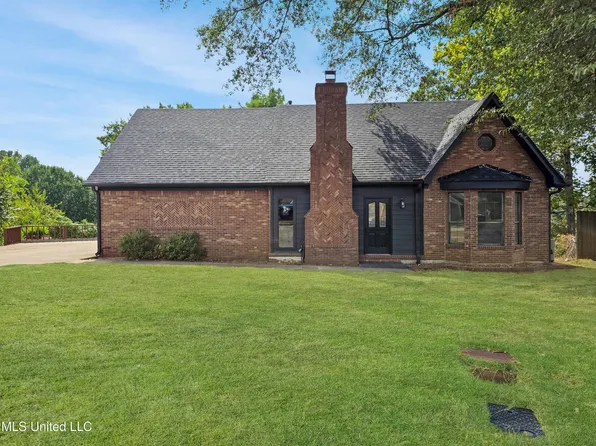353 Plum Point, Southaven, MS 38671