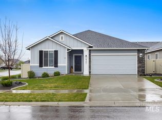 6701 S Catfish Creek Ave, Meridian, ID 83642