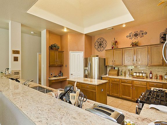 3rd image of 411 Settlers Valley Dr