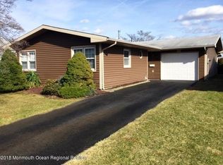 35 Tony Ct, Brick, NJ 08724