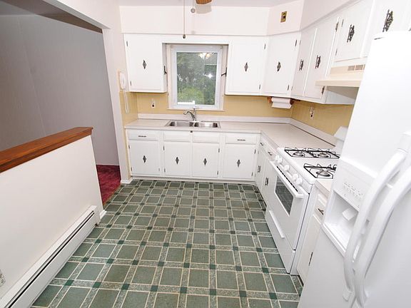 5th image of 114 Hatfield Ct