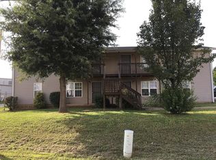 9 River Oaks Dr #D, Jackson, TN 38305