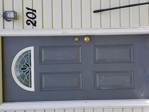 2nd image of 201 Flamingo Dr