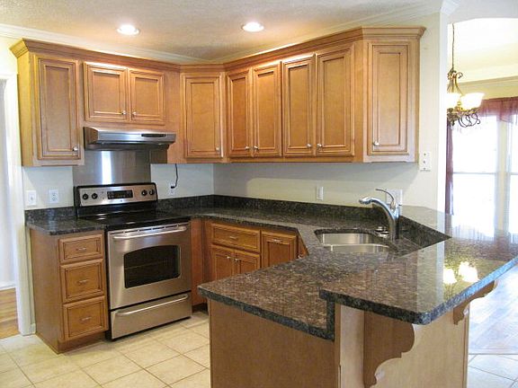 5th image of 1061 Willow Woods Dr