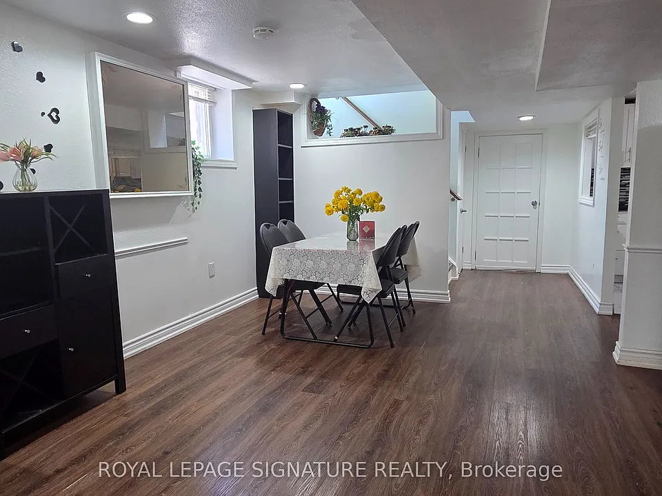 3692 Ellengale Dr #2