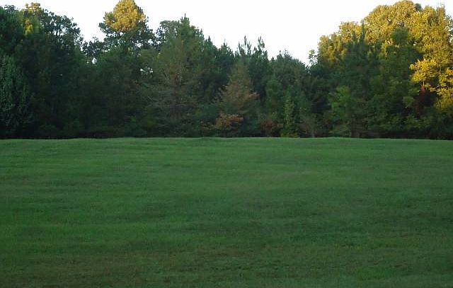 2nd image of 9 Country Squire Rd