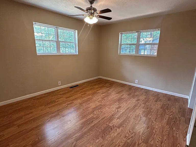 1610 S Saint Louis Ave #1 — Photo 20