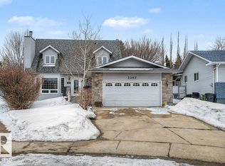 3507 34a Ave NW, Edmonton, AB T6L3Y8
