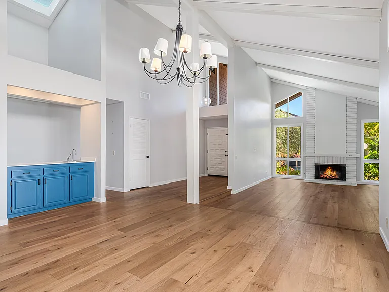 1316 Avenida De Cortez — Photo 13