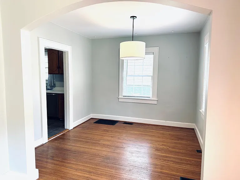 203 Boyd St — Photo 5