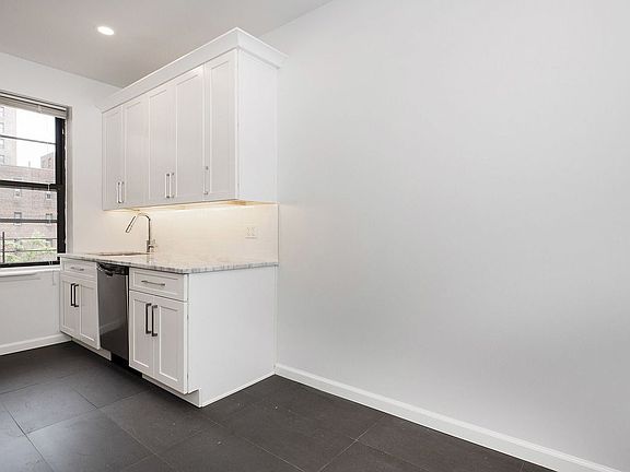 5th image of 325 E 80th St APT 5D