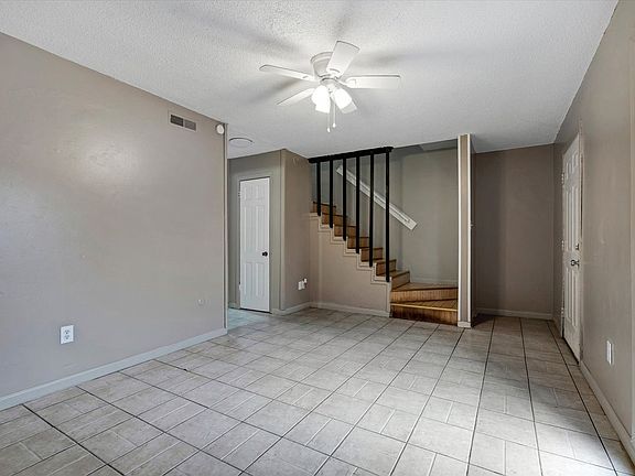 5th image of 1803-1835 Cedar Heights Dr #1813