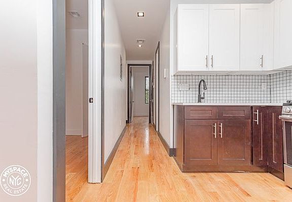 5th image of 378 Lewis Ave #8F