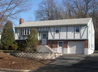 407 West St, Reading, MA 01867