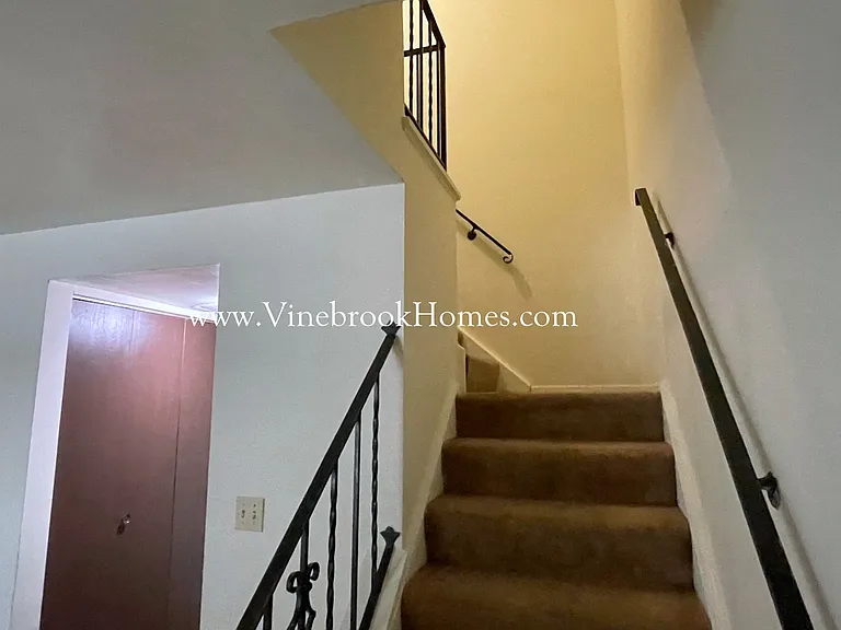 8137 Mount Aetna St — Photo 9