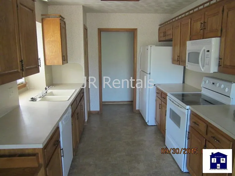 1107 Tyler Dr — Photo 26