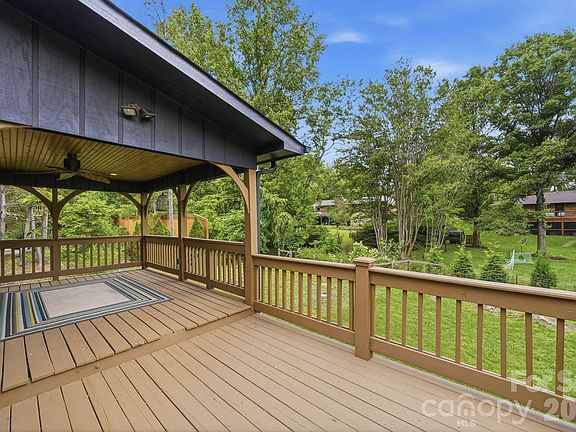4th image of 337 Woody Ln