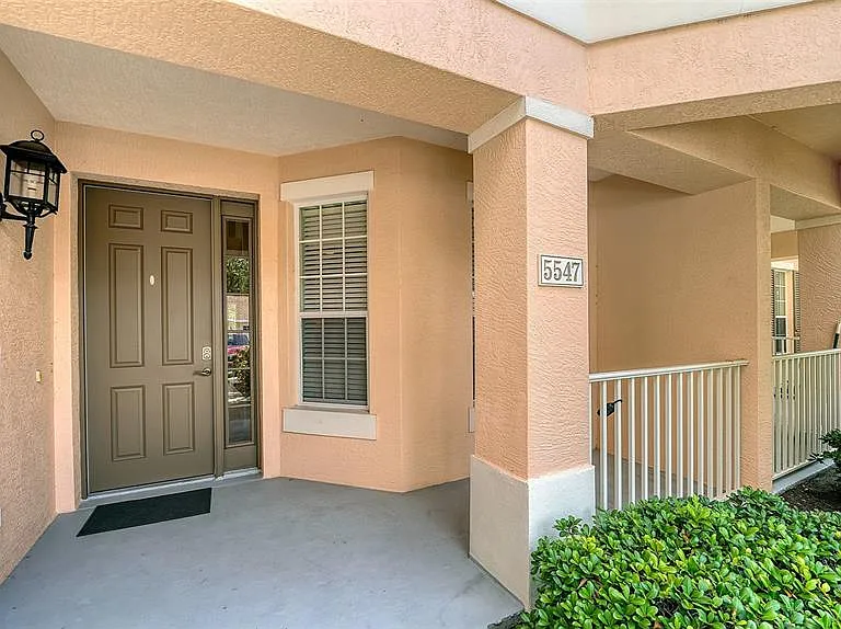 5547 Key West Pl #C-01 — Photo 2