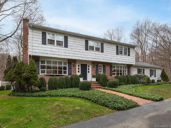 66 Country Club Drive, Woodbridge, CT 06525