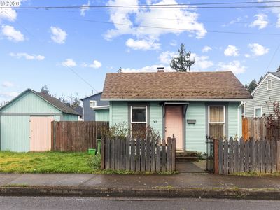 303 N 8th St, Cottage Grove, OR, 97424