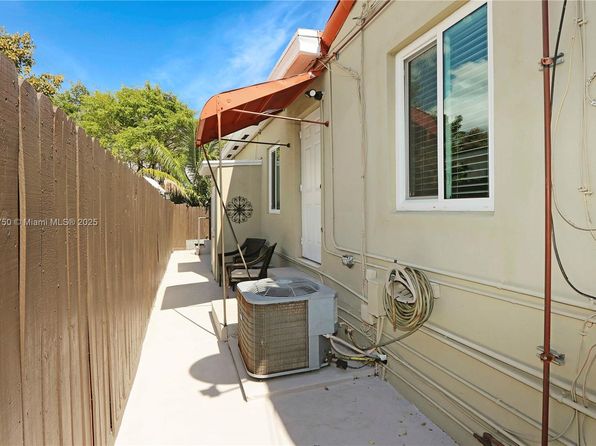 miami-florida-43841149 picture