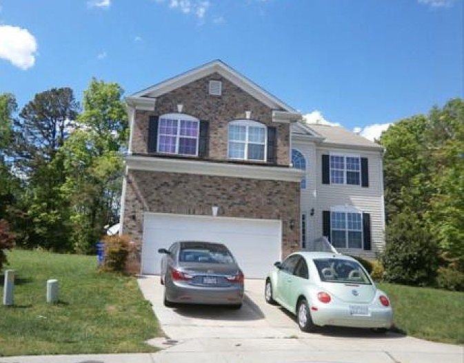 1st image of 413 Five Pine Ct
