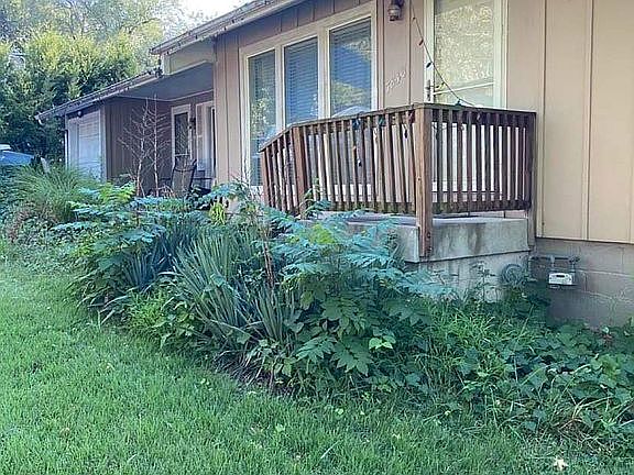 2nd image of 7840 Smalley Ave