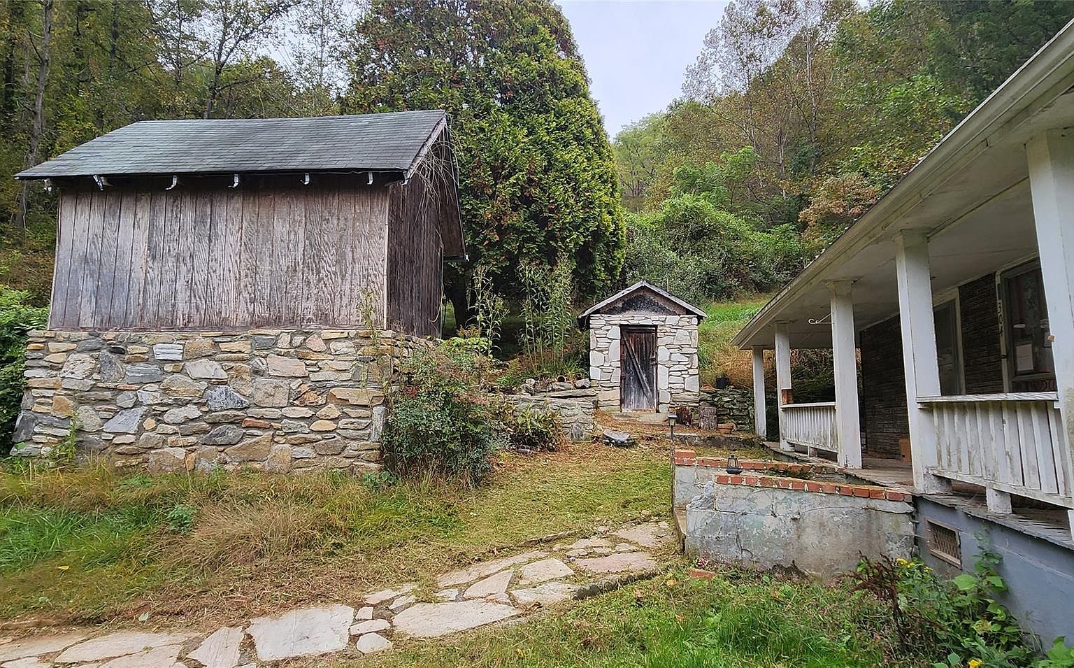 304 Miller Hill Rd, Burnsville, NC 28714 Zillow