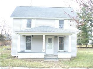 405 S Clay St, Sturgis, MI 49091